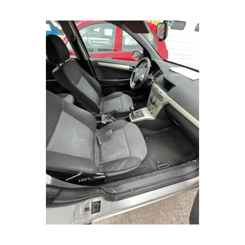 Baie de pare brise OPEL ASTRA H PHASE 2 d’occasion