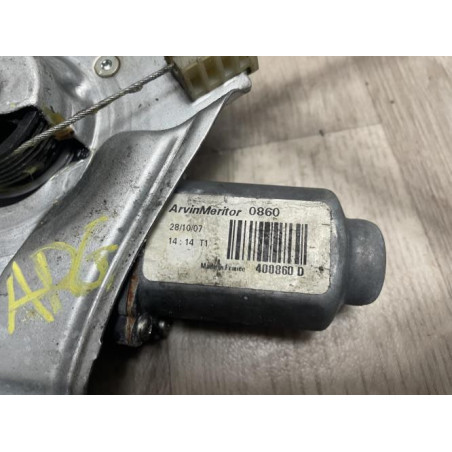 Leve vitre electrique arriere gauche RENAULT CLIO 3 PHASE 1 d’occasion