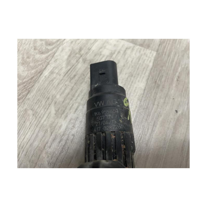 Pompe lave glace avant VOLKSWAGEN GOLF 7 PHASE 1 d’occasion