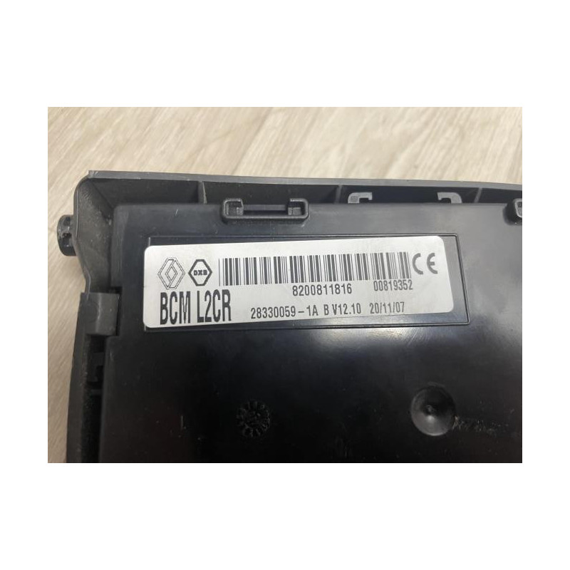 Boitier servitude moteur (BSM) RENAULT CLIO 3 PHASE 1 d’occasion