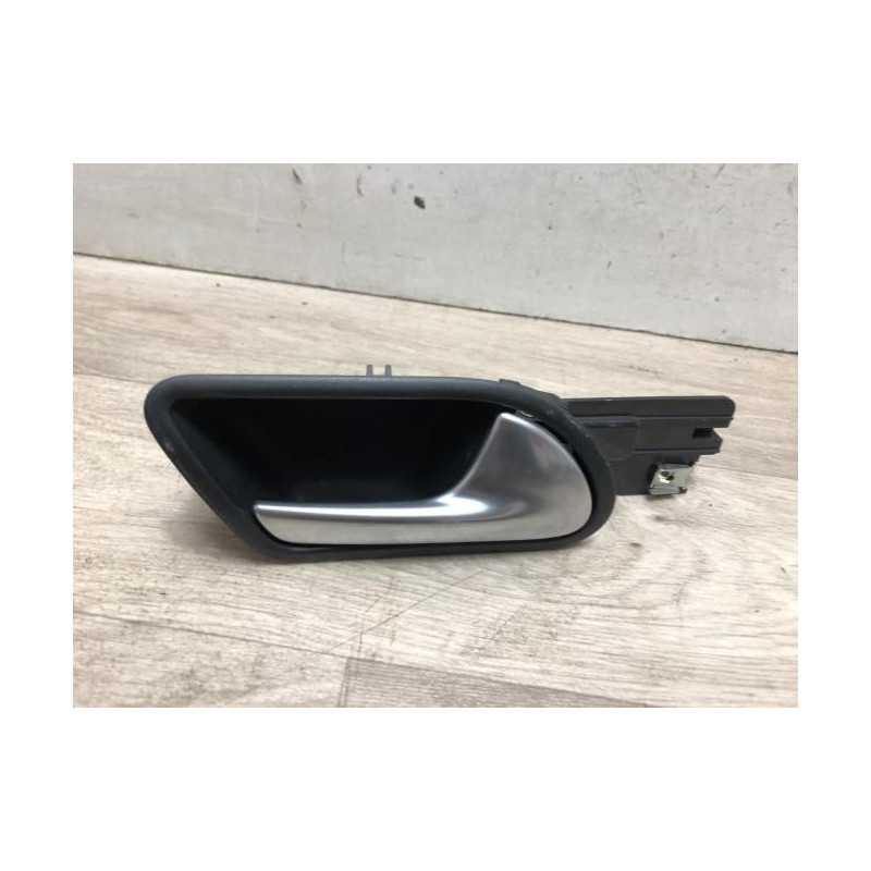 Poignee interieur avant droit VOLKSWAGEN GOLF 5 d’occasion