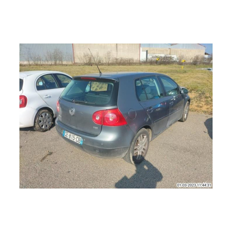 Poignee interieur avant droit VOLKSWAGEN GOLF 5 d’occasion