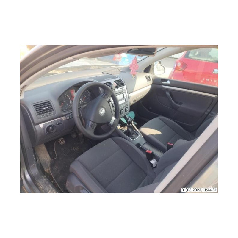 Poignee interieur avant droit VOLKSWAGEN GOLF 5 d’occasion