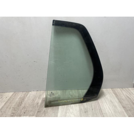 Custode avant gauche (porte) VOLKSWAGEN GOLF 5 d’occasion