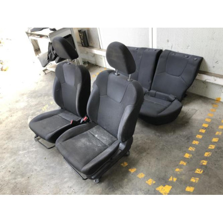 Interieur complet SUBARU IMPREZA 2 d’occasion