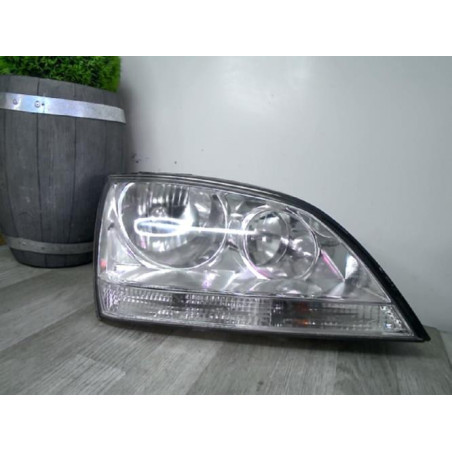 Optique avant principal droit (feux)(phare) KIA SORENTO 1 PHASE 1 d’occasion