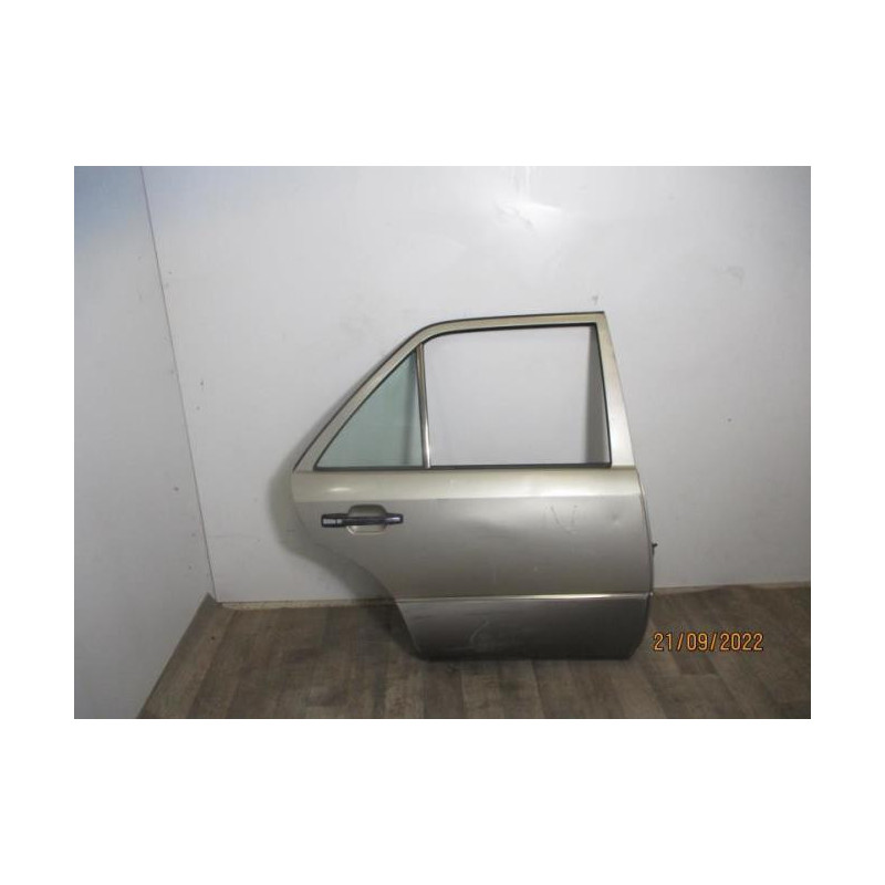 Porte arriere droit MERCEDES  d’occasion