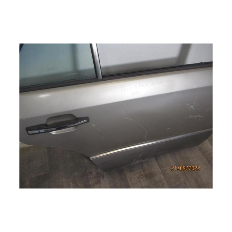 Porte arriere droit MERCEDES  d’occasion