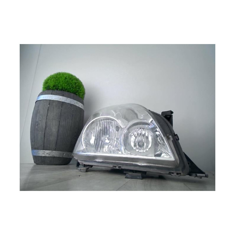 Optique avant principal droit (feux)(phare) TOYOTA  d’occasion