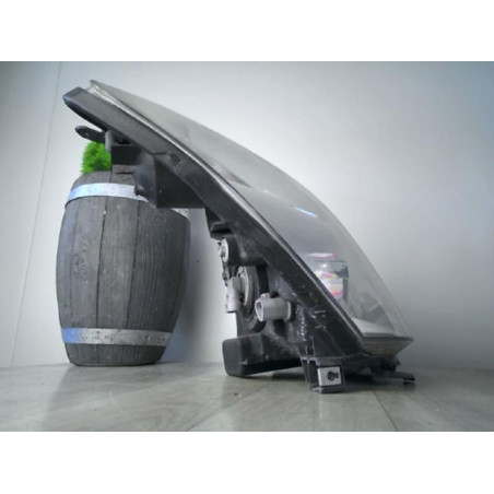 Optique avant principal droit (feux)(phare) TOYOTA  d’occasion