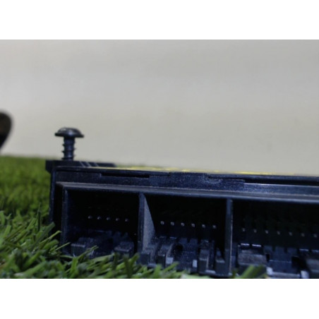 Boitier d'aide au stationnement RENAULT  d’occasion