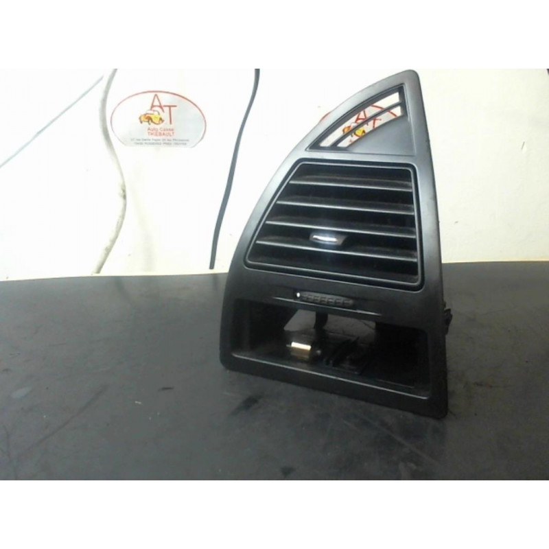 Aerateur tableau de bord avant droit CITROEN C4 d’occasion