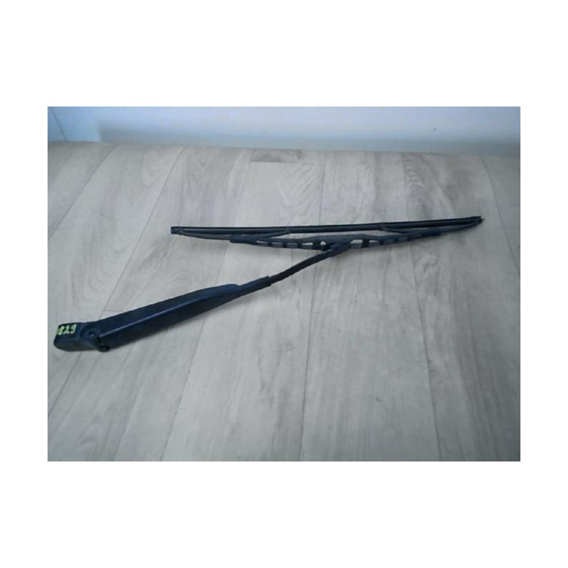 Bras essuie glace avant MERCEDES CLASSE B 245 PHASE 2 d’occasion