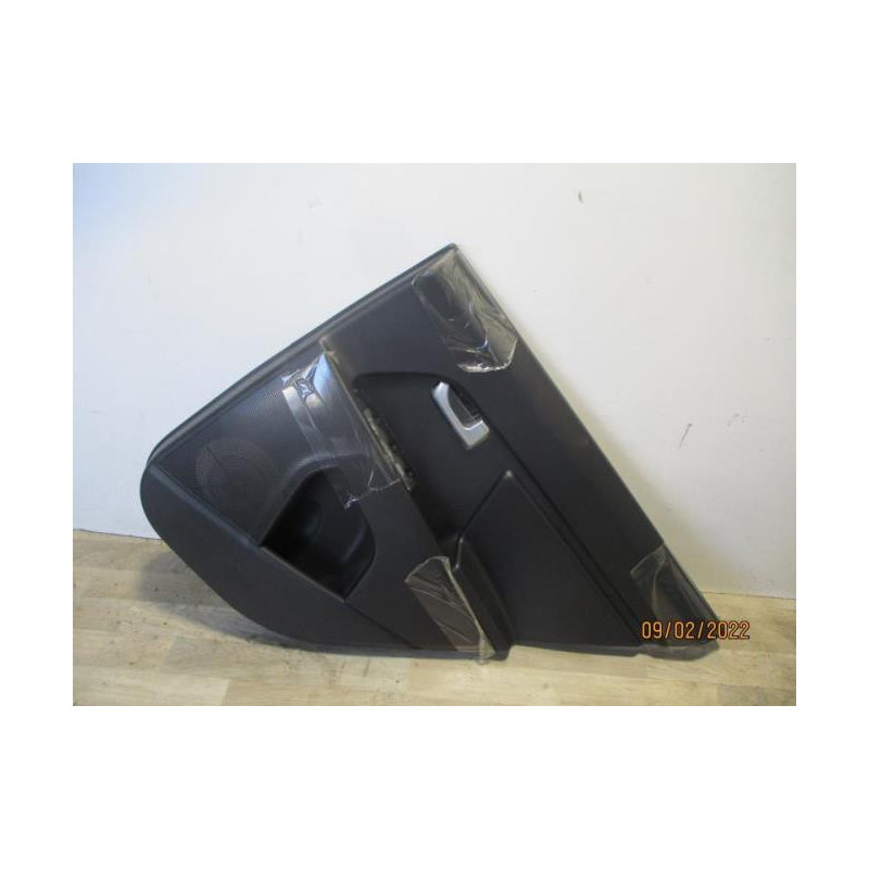 Panneau de porte avant droit KIA  d’occasion