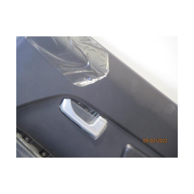 Panneau de porte avant droit KIA  d’occasion