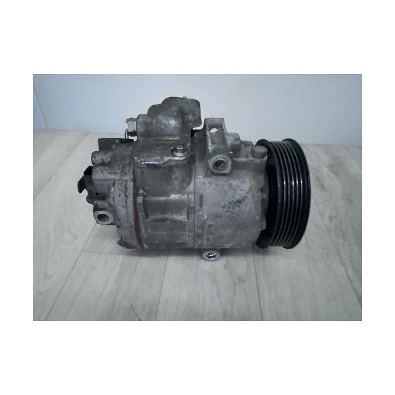 Compresseur clim VOLKSWAGEN POLO 4 PHASE 1 d’occasion