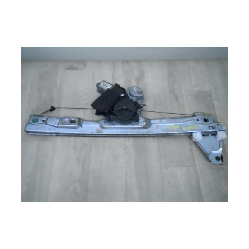 Leve vitre electrique avant droit PEUGEOT 308 1 PHASE 1 d’occasion