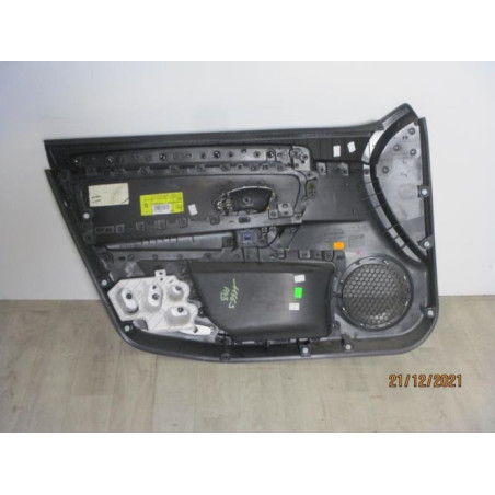 Panneau de porte avant droit RENAULT LAGUNA 3 PHASE 1 d’occasion