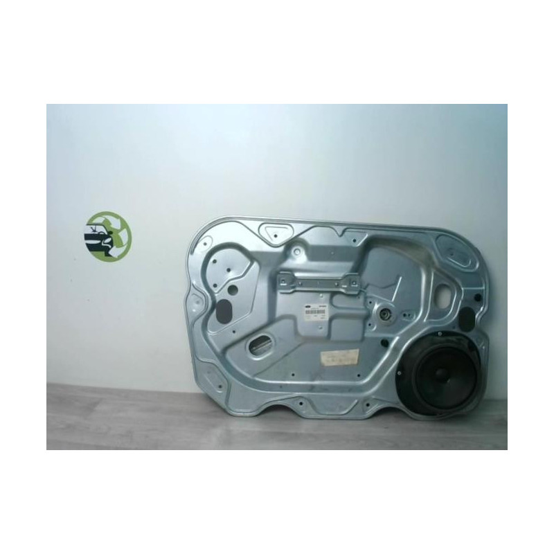 Leve vitre electrique avant gauche FORD FOCUS 2 PHASE 1 d’occasion