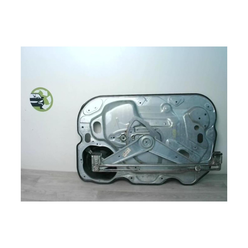 Leve vitre electrique avant gauche FORD FOCUS 2 PHASE 1 d’occasion