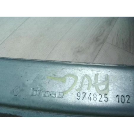 Leve vitre electrique avant gauche RENAULT LAGUNA 3 PHASE 1 d’occasion