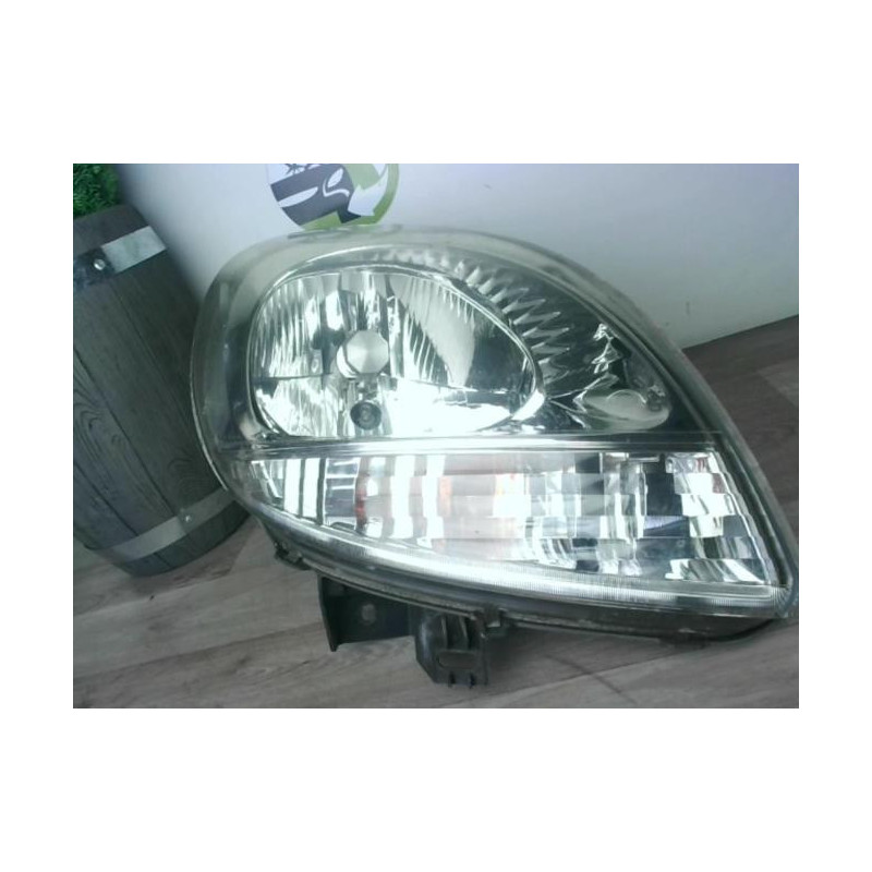 Optique avant principal droit (feux)(phare) RENAULT KANGOO 1 PHASE 2 d’occasion