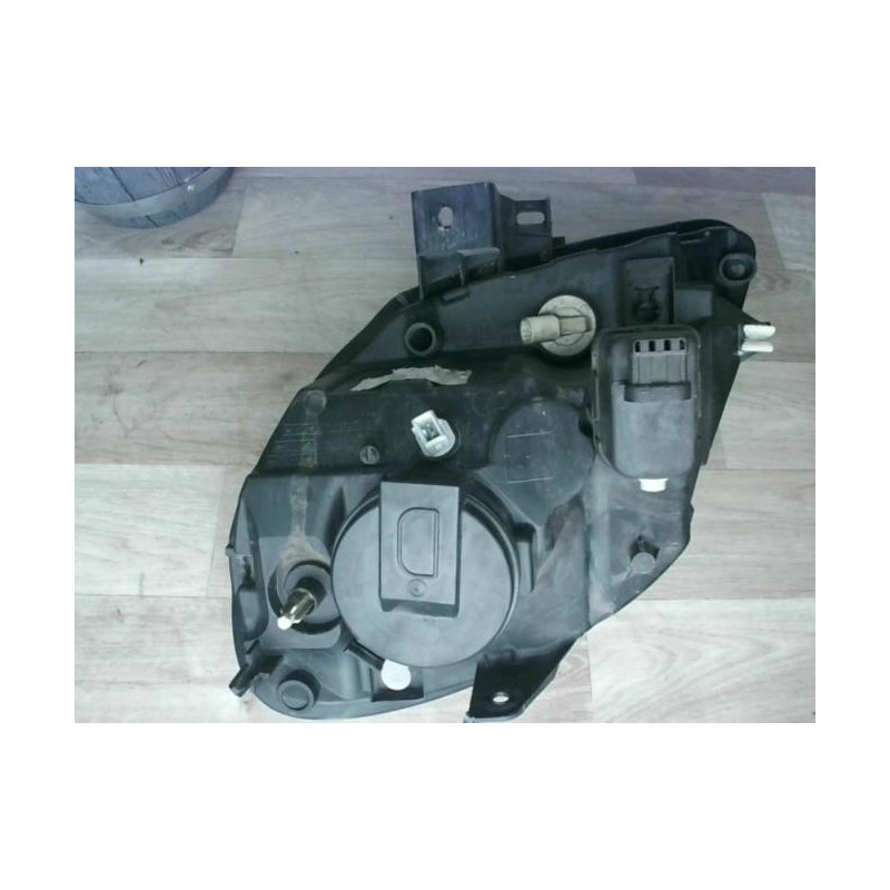 Optique avant principal droit (feux)(phare) RENAULT KANGOO 1 PHASE 2 d’occasion