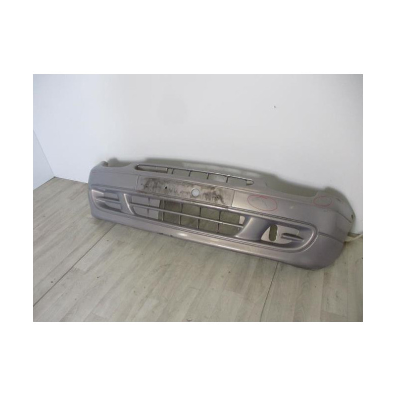 Pare choc avant RENAULT TWINGO 1 PHASE 2 d’occasion