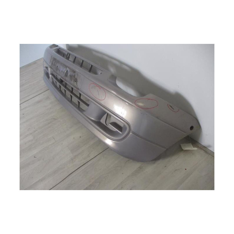 Pare choc avant RENAULT TWINGO 1 PHASE 2 d’occasion