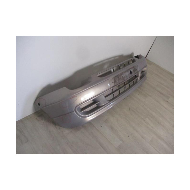 Pare choc avant RENAULT TWINGO 1 PHASE 2 d’occasion