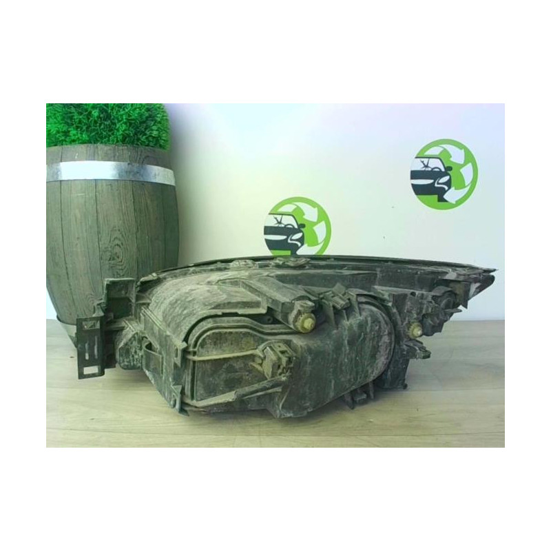 Optique avant principal droit (feux)(phare) FORD MONDEO 2 d’occasion