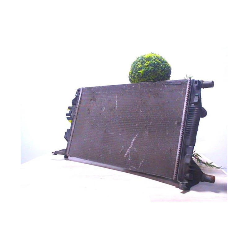 Radiateur eau RENAULT MEGANE 3 PHASE 1 d’occasion