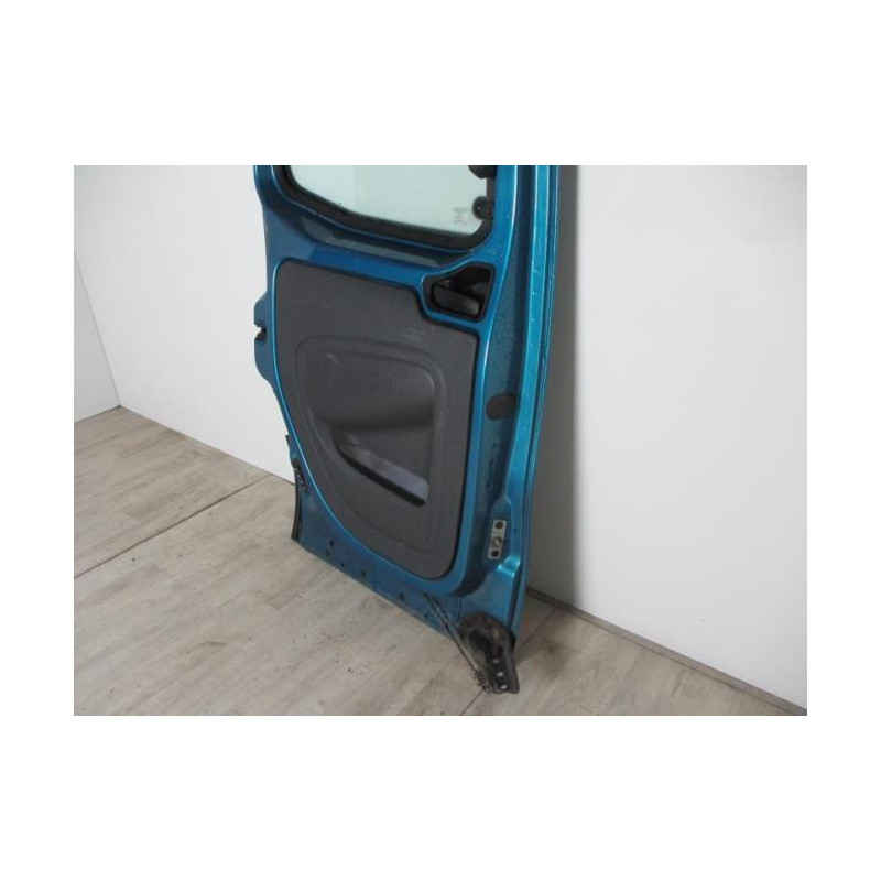 Porte laterale gauche PEUGEOT BIPPER d’occasion
