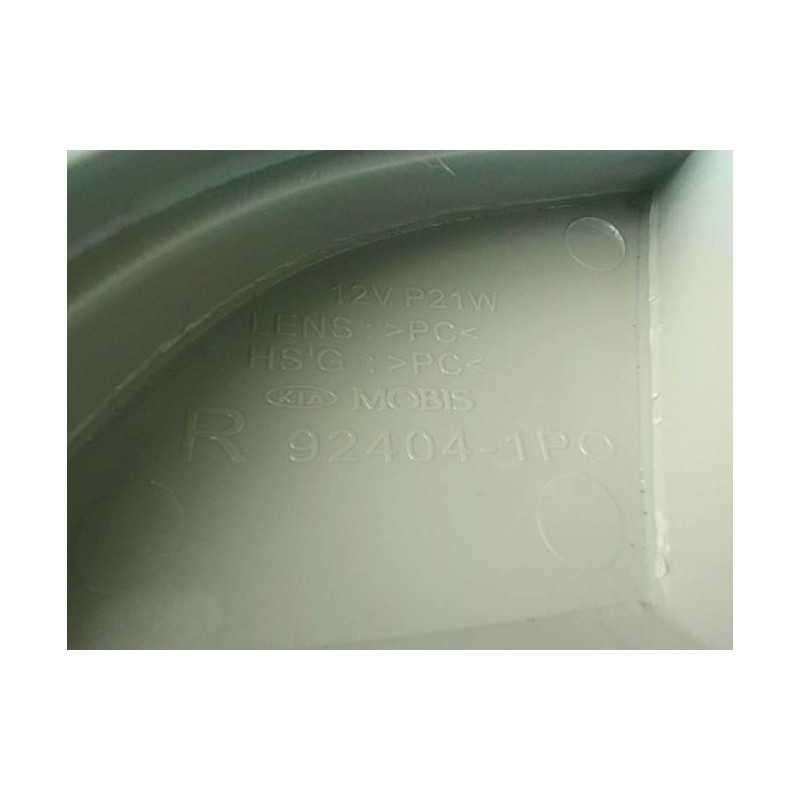Anti brouillard arriere droit KIA VENGA PHASE 1 d’occasion