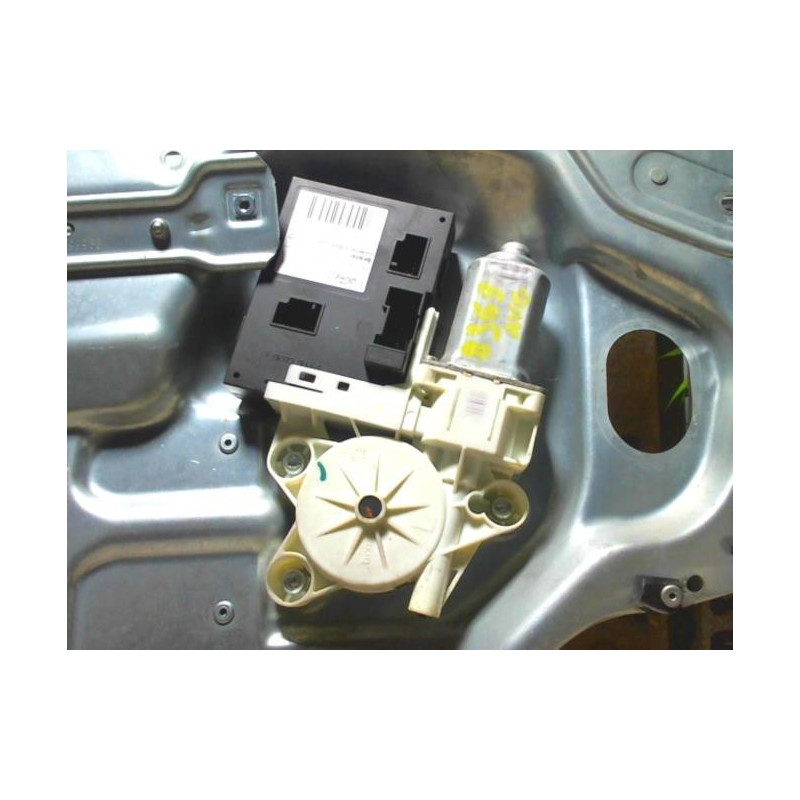 Leve vitre electrique avant gauche FORD C-MAX 1 PHASE 1 d’occasion