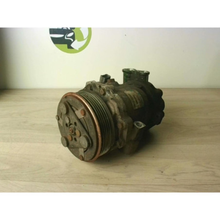Compresseur clim FIAT GRANDE PUNTO d’occasion