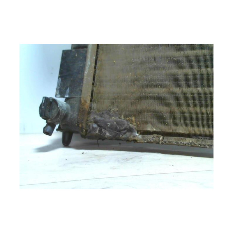 Radiateur eau PEUGEOT 405 PHASE 2 BREAK d’occasion
