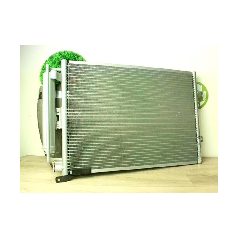 Condenseur de clim RENAULT CLIO 2 PHASE 2 d’occasion