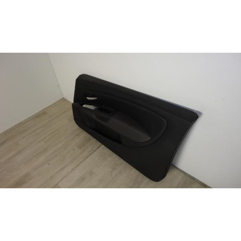 Panneau de porte avant droit FIAT GRANDE PUNTO d’occasion
