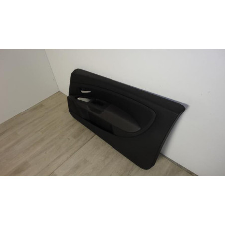 Panneau de porte avant droit FIAT GRANDE PUNTO d’occasion