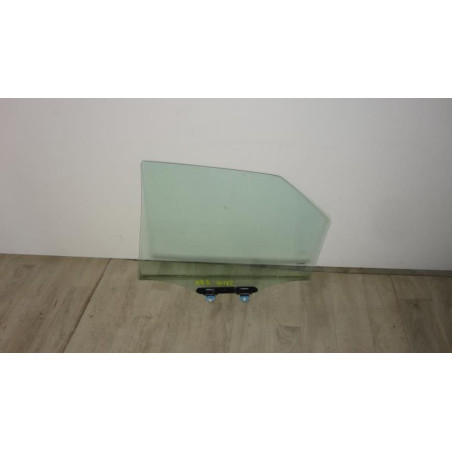 Vitre arriere droit HONDA CIVIC 8 PHASE 1 d’occasion