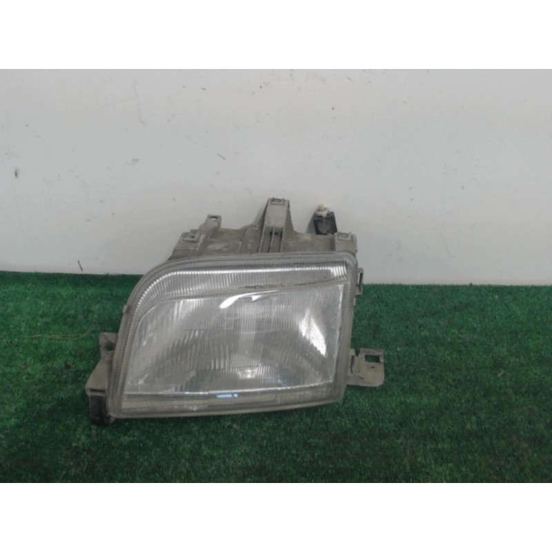 Optique avant principal gauche (feux)(phare) RENAULT  d’occasion