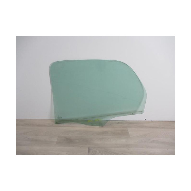 Vitre arriere droit CITROEN XSARA PICASSO PHASE 1 d’occasion