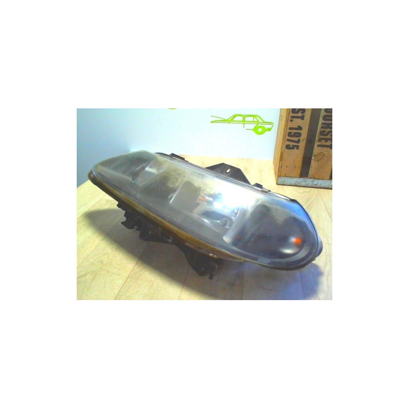 Optique avant principal gauche (feux)(phare) RENAULT LAGUNA 1 PHASE 2 d’occasion