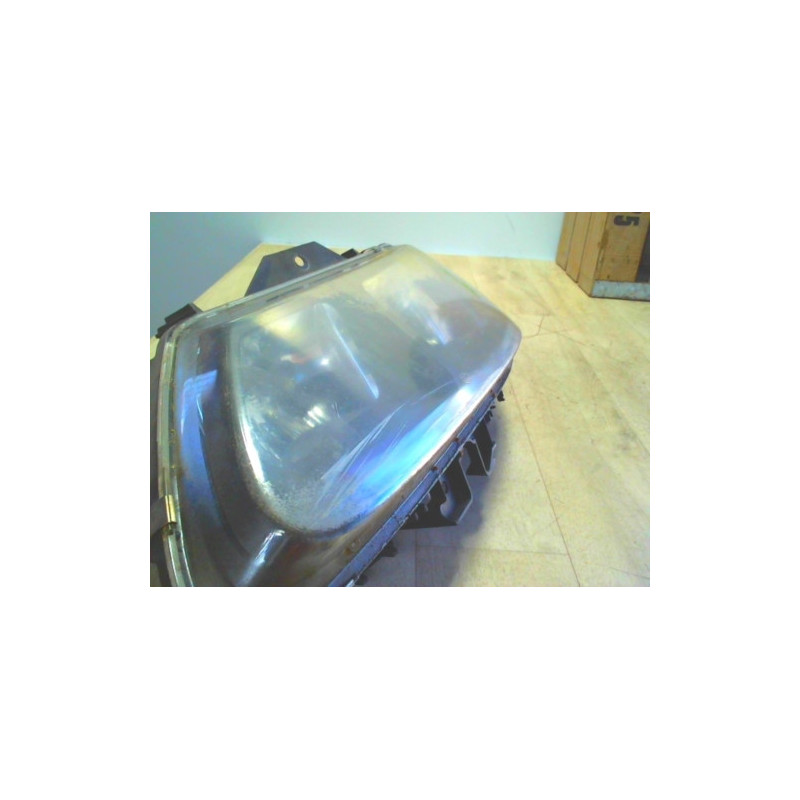 Optique avant principal gauche (feux)(phare) RENAULT LAGUNA 1 PHASE 2 d’occasion