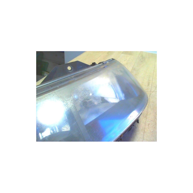 Optique avant principal gauche (feux)(phare) RENAULT LAGUNA 1 PHASE 2 d’occasion