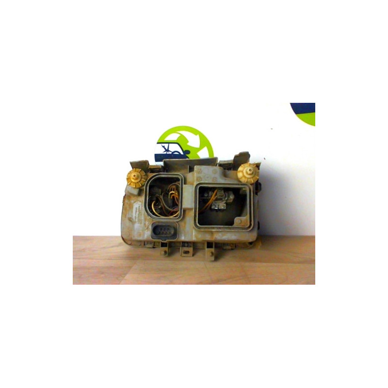 Optique avant principal droit (feux)(phare) VOLKSWAGEN  d’occasion