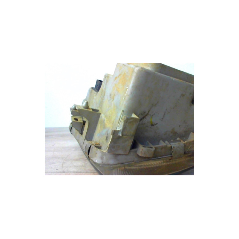 Optique avant principal droit (feux)(phare) VOLKSWAGEN  d’occasion