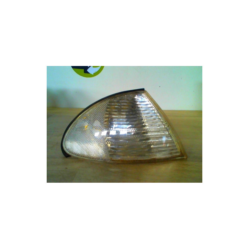 Optique avant secondaire droit (feux)(clignotant) BMW SERIE 3 (E46) d’occasion