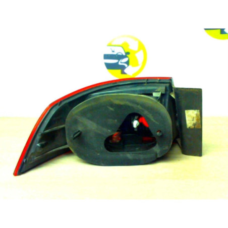 Feu arriere principal droit (feux) RENAULT LAGUNA 2 PHASE 2 d’occasion
